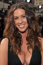 Аланис Мориссетт: 266x400 / 27 Кб