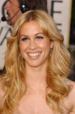 Аланис Мориссетт: 265x400 / 26 Кб