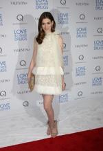 Энн Хэтэуэй: 276x400 / 23 Кб