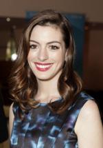 Энн Хэтэуэй: 280x400 / 22 Кб