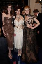 Энн Хэтэуэй: 859x1280 / 208 Кб