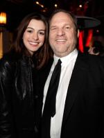 Энн Хэтэуэй: 303x400 / 20 Кб