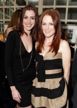 Энн Хэтэуэй: 287x400 / 26 Кб