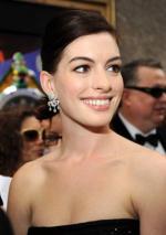 Энн Хэтэуэй: 283x400 / 20 Кб