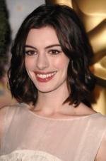 Энн Хэтэуэй: 266x400 / 20 Кб