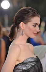 Энн Хэтэуэй: 258x400 / 19 Кб