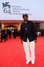 Спайк Ли: 260x400 / 22 Кб