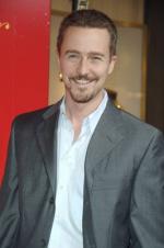 Эдвард Нортон: 266x400 / 19 Кб