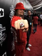 Кид Рок: 305x400 / 25 Кб