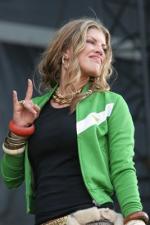 Ферги Дюамель: 267x400 / 23 Кб