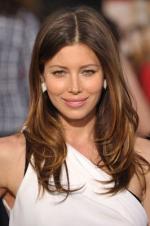 Джессика Бил: 266x400 / 23 Кб