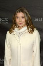 Джессика Бил: 260x400 / 19 Кб