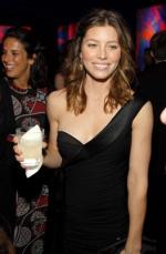 Джессика Бил: 263x400 / 23 Кб