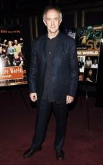 Джонатан Прайс: 252x400 / 20 Кб