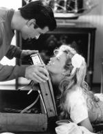 Ким Бейсингер: 1584x2048 / 440 Кб