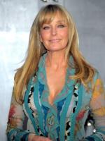 Бо Дерек: 301x400 / 27 Кб