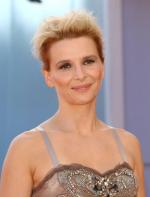 Жюльет Бинош: 306x400 / 20 Кб