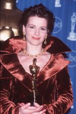 Жюльет Бинош: 468x697 / 70 Кб