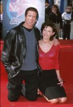 Мэри Стинберген: 275x400 / 22 Кб