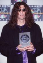 Говард Стерн: 273x400 / 21 Кб