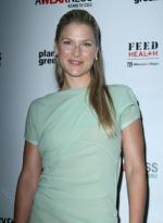 Эли Лартер: 293x400 / 19 Кб