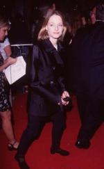 Джоди Фостер: 247x400 / 15 Кб