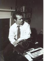 Джон Мелленкэмп: 1469x2048 / 317 Кб