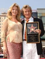 Род Стюарт: 311x400 / 35 Кб