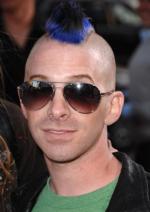 Сет Грин: 284x400 / 21 Кб