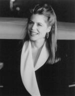 Линда Хэмилтон: 1606x2048 / 299 Кб