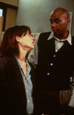 Линда Хэмилтон: 454x700 / 47 Кб