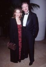 Линда Хэмилтон: 276x400 / 16 Кб