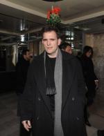 Мэтт Диллон: 306x400 / 21 Кб