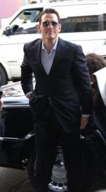 Мэтт Диллон: 223x400 / 18 Кб