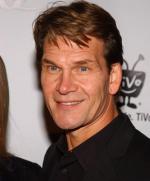 Патрик Суэйзи: 332x400 / 25 Кб