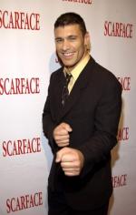 Стивен Бауэр: 255x400 / 21 Кб