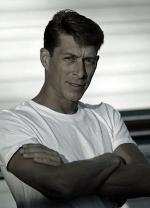 Фото Bryan Thomas