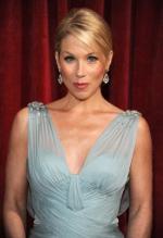 Кристина Эпплгейт: 275x400 / 21 Кб