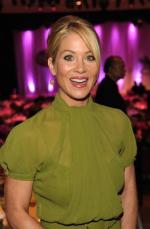 Кристина Эпплгейт: 263x400 / 20 Кб