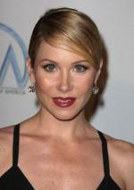 Кристина Эпплгейт: 283x400 / 21 Кб