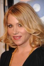 Кристина Эпплгейт: 266x400 / 24 Кб