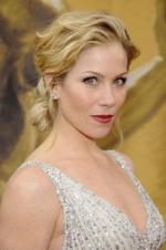 Кристина Эпплгейт: 266x400 / 22 Кб