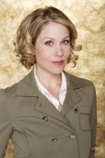 Кристина Эпплгейт: 427x640 / 44 Кб