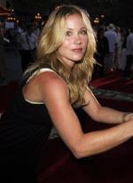 Кристина Эпплгейт: 292x400 / 24 Кб