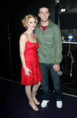 Кристина Эпплгейт: 261x400 / 22 Кб