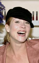 Кристина Эпплгейт: 251x400 / 22 Кб