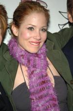 Кристина Эпплгейт: 266x400 / 28 Кб