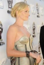 Шарлиз Терон: 273x400 / 22 Кб