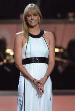 Шарлиз Терон: 273x400 / 20 Кб