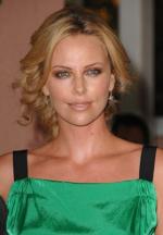 Шарлиз Терон: 279x400 / 22 Кб